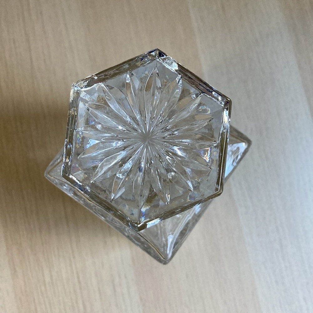 Elegant Clear Crystal Decanter, Whisky decanter, glass - Picture 2 of 12